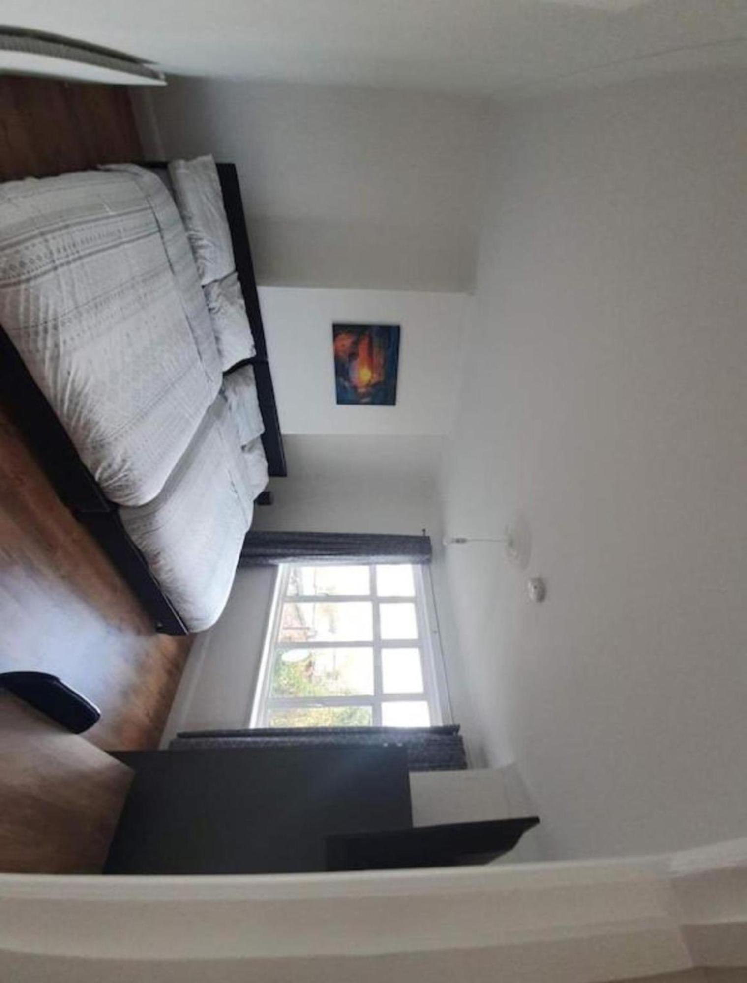 לונדון Oyo Timi Holiday Homes מראה חיצוני תמונה